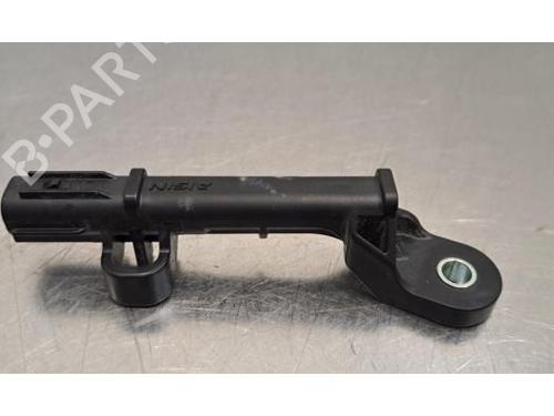 Used Antenna/Base Antenna/Base TOYOTA YARIS CROSS (MXP_) 1.5 Hybrid AWD-i (MXPJ16) (131 hp) 40289178 40289178