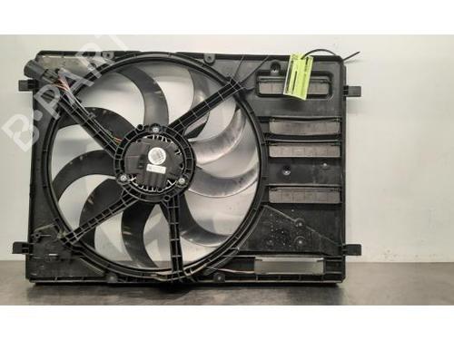 Used Radiator fan FORD FOCUS IV Turnier (HP) 1.0 EcoBoost (125 hp) 23636214