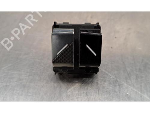 Switch DS DS 4 II (FR_, FB_, F3_, FP_) PureTech 180 (F35GFT) | BP30739483I30