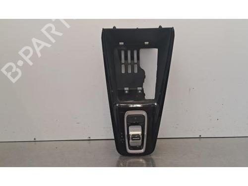 Used Gear lever Gear lever SKODA OCTAVIA IV Combi (NX5, PV5) 2.0 TDi (150 hp) 39995135 39995135