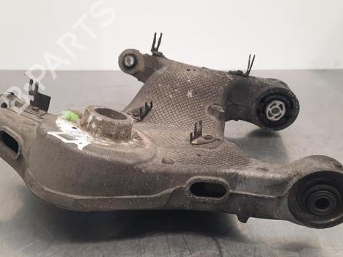 Venstre bagtil bærearm LAND ROVER RANGE ROVER EVOQUE (L551) 2.0 D165 (163 hp) 23594615