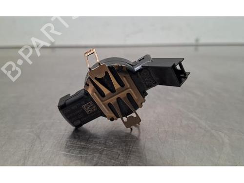 Used Electronic module Electronic module MERCEDES-BENZ GLA (H247) GLA 180 (247.784) (136 hp) 33997386 33997386