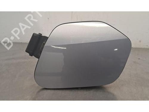 Used Fuel flap OPEL CORSA F (P2JO) 1.2 (68) (75 hp) 30046965