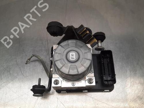 Used ABS pump VOLVO XC60 II (246) D4 (163 hp) 19650615