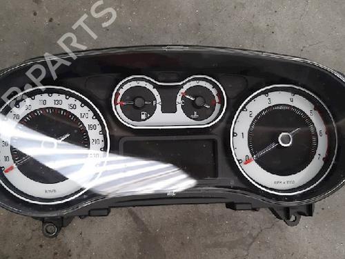 Used Instrument cluster FIAT 500L (351_, 352_) 1.6 D Multijet (199LYE1B) (120 hp) 10878742