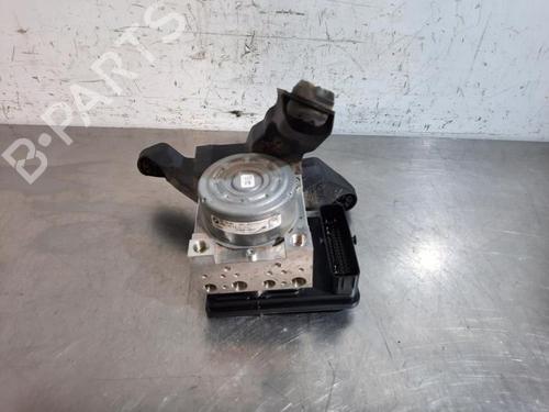 Used ABS pump BMW 2 Gran Tourer (F46) 216 d (116 hp) 23625267