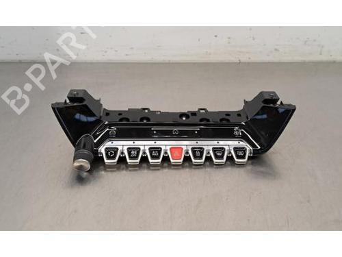 Used Climate control PEUGEOT 208 II (UB_, UP_, UW_, UJ_) e-208 (136 hp) 29393058