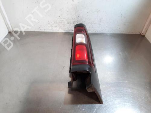 Used Right taillight RENAULT TRAFIC III Van (FG_) 2.0 dCi 145 (FGML) (145 hp) 26924195