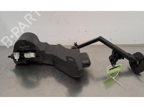 Used Windscreen washer tank MERCEDES-BENZ VITO Van (W447) eVITO (447.603, 447.605) (116 hp) 29515498