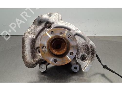 Used Left front steering knuckle BMW i3 (I01) Electric (170 hp) 33167484