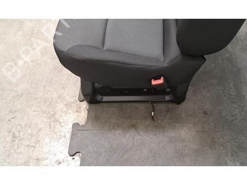 Right front seat RENAULT TRAFIC III Van (FG_) 2.0 dCi 130 (FGMY) | BP38313238C16  - Image 6
