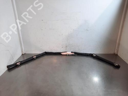 Used Right curtain airbag PEUGEOT 308 II (LB_, LP_, LW_, LH_, L3_) 1.5 BlueHDI 100 (102 hp) 23607862