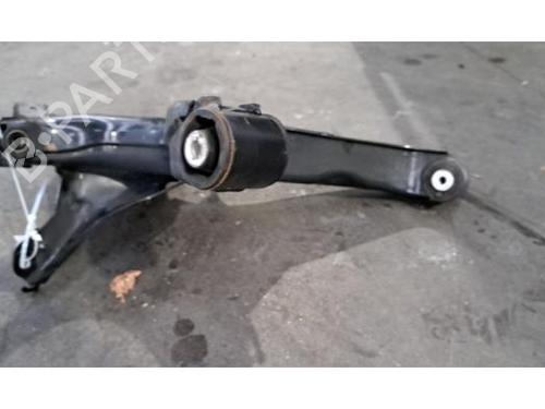 Venstre bagtil bærearm MERCEDES-BENZ V-CLASS (W447) V 250 BlueTEC / d (447.811, 447.813, 447.815) | BP30797506M14