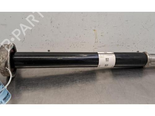 Used Right front driveshaft Right front driveshaft MERCEDES-BENZ CLA Shooting Brake (X118) CLA 220 d (118.614) (190 hp) 34426068 34426068