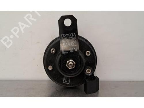 Horn TOYOTA HILUX VIII Pickup (_N1_) 2.8 TD 4WD (GUN126) 865200K010