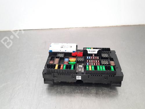 Used Fuse box BMW X5 (G05, F95) xDrive 40 i (340 hp) 10898904