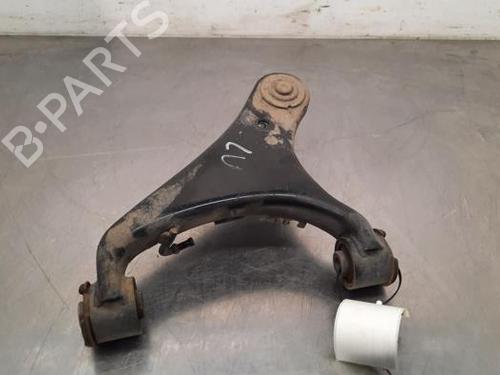 Used Left front suspension arm LAND ROVER DISCOVERY IV (L319) 3.0 SDV6 4x4 (256 hp) 23633910