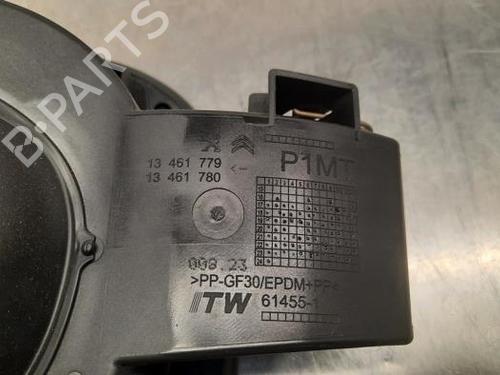 Fuel flap CITROËN C3 AIRCROSS II (2R_, 2C_) 1.2 PureTech 130 (2RHNYH) | BP23625646C131 