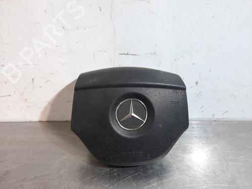 Used Driver airbag MERCEDES-BENZ M-CLASS (W164) ML 320 CDI 4-matic (164.122) (224 hp) 17112596
