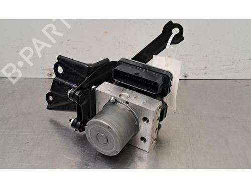 Used ABS pump ABS pump TOYOTA YARIS (_P21_, _PA1_, _PH1_) 1.5 Hybrid (MXPH10, MXPH11) (116 hp) 35970161 35970161