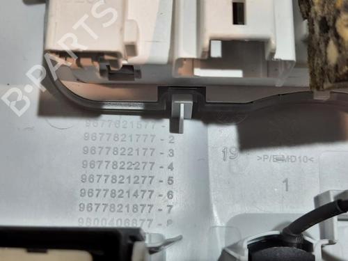 Interior roof light PEUGEOT 308 SW II (LC_, LJ_, LR_, LX_, L4_) 1.6 BlueHDi 100 | BP23586967I8