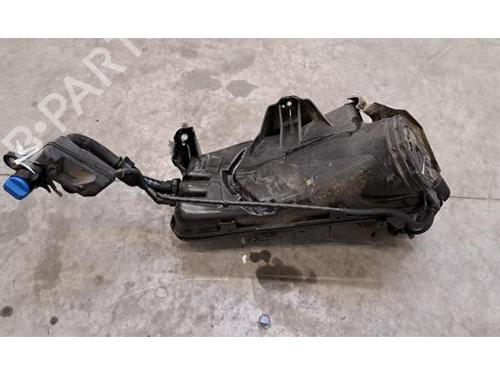 AdBlue-tank AdBlue-tank VOLVO V90 II Estate (235) D3 AWD (150 hp) 36757918 36757918