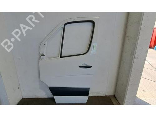 Dør venstre fortil MERCEDES-BENZ SPRINTER 3,5-t Van (B906) 316 CDI (906.631, 906.633, 906.635, 906.637) (163 hp) 25905378