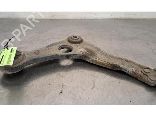 Right front suspension arm RENAULT MEGANE IV Hatchback (B9A/M/N_) 1.6 dCi 165 545049671R