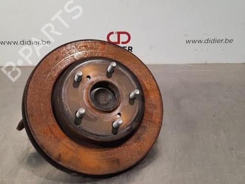 Used Right rear steering knuckle TOYOTA AURIS (_E18_) 1.8 Hybrid (ZWE186_, ZWE186R) (136 hp) 18236511