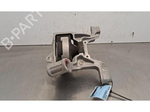 Used Engine mount Engine mount MAZDA CX-3 (DK) 2.0 SKYACTIV-G (DK5W, DK6W) (120 hp) 34456190 34456190