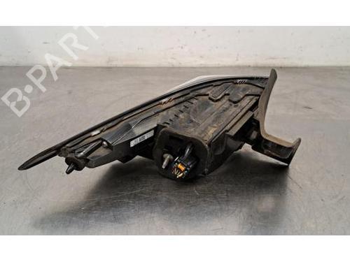 Right taillight PEUGEOT 308 III (FB_, FH_, FP_, F3_, FM_) PureTech 110 (FPHNPL) | BP23639036C35 