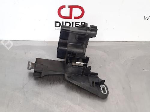 Used Fuse box BMW 3 (F30, F80) 320 d (163 hp) 10878977