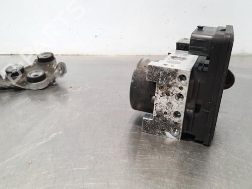ABS pump MERCEDES-BENZ C-CLASS Coupe (C205) C 220 d (205.304) | BP15035773M43 