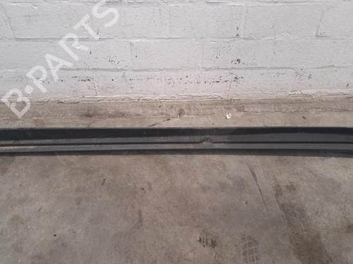 Used Left sideskirt FIAT 500X (334_) 1.6 (334AXE1A) (110 hp) 23617362