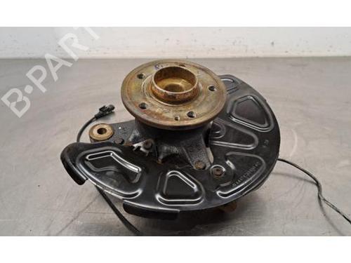 Used Right front steering knuckle MERCEDES-BENZ VITO Mixto (Double Cabin) (W447) 119 CDI (447.701, 447.703, 447.705) (190 hp) 30766403