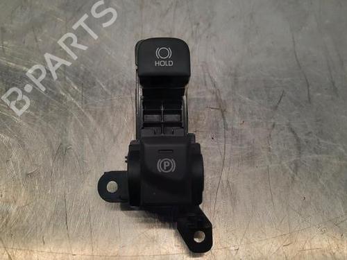 Used Switch TOYOTA YARIS (_P21_, _PA1_, _PH1_) 1.5 Hybrid (MXPH10, MXPH11) (116 hp) 23600362