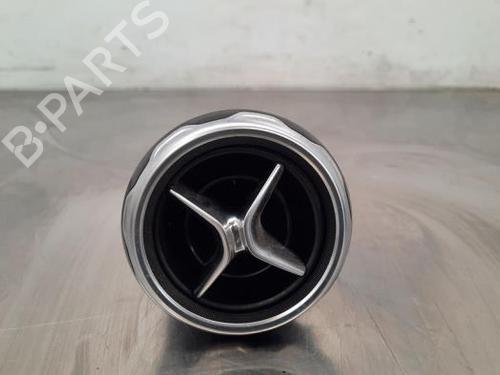 Used Air vent MERCEDES-BENZ GLA-CLASS (X156) GLA 220 CDI (156.903) (170 hp) 23613184