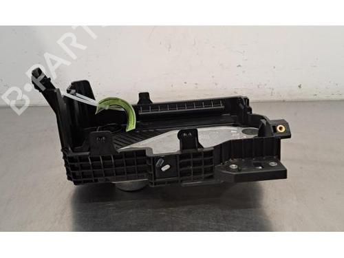 Used Support RENAULT CAPTUR II (HF_) TCe 90 (HFM6) (91 hp) 29234145