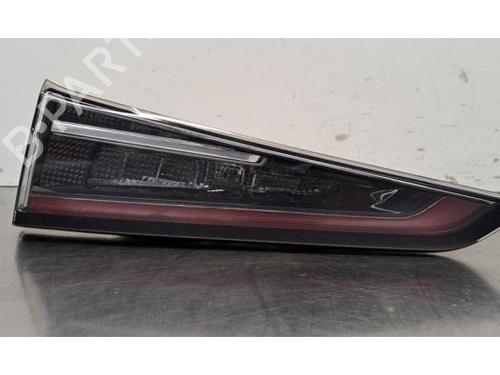 Used Right taillight Right taillight TOYOTA COROLLA Estate (_E21_) 1.8 Hybrid (ZWE211W) (122 hp) 33316566 33316566