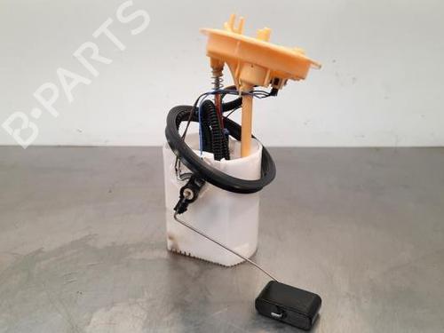Used Fuel pump VW GOLF VIII (CD1, DA1) 2.0 TDI GTD (200 hp) 23599411