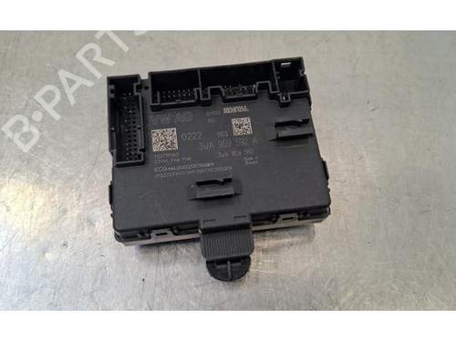 Used Electronic module Electronic module VW GOLF VIII (CD1, DA1) 2.0 TDI (150 hp) 40240687 40240687