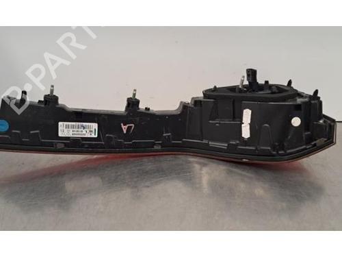 Venstre baglygte RENAULT MEGANE IV Grandtour (K9A/M/N_) 1.5 Blue dCi 115 (K9A6) | BP30806923C34