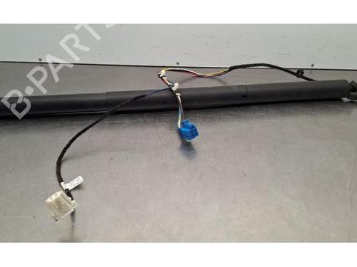 Heckklappendämpfer für MERCEDES-BENZ GLA-CLASS (X156) GLA 180 (156.942) (122 hp) 31366248