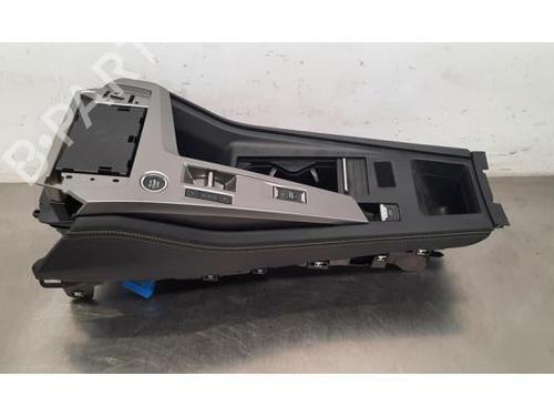 Used Middle console PEUGEOT 408 II (FP_, F3_) PureTech 130 (FPHNST) (131 hp) 24871086