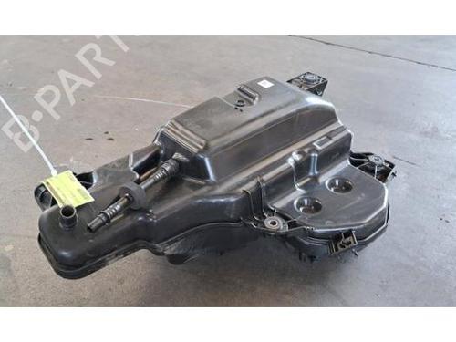 Réservoir d'AdBlue LAND ROVER DEFENDER Station Wagon (L663) D240 SD4 4x4 (241 hp) 28120629