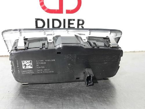 Forlygtekontakt BMW X1 (F48) sDrive 18 d (136 hp) 10881392
