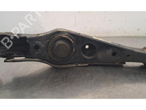 Used Right rear suspension arm HYUNDAI TUCSON (TL, TLE) 1.7 CRDi (116 hp) 30046882
