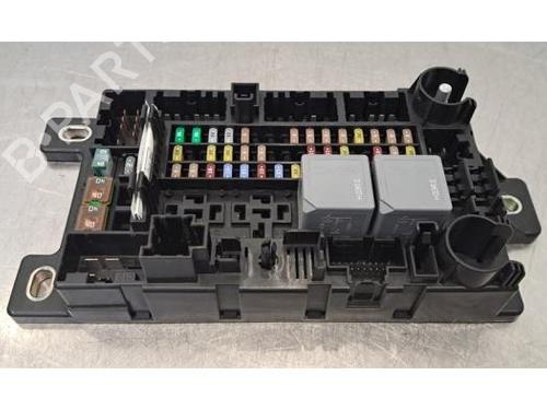 Fuse box JAGUAR E-PACE (X540) 1.5 P300e Plug-in Hybrid AWD | BP40614774E1 - Image 2
