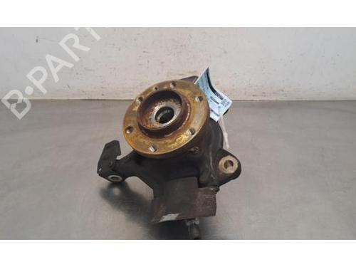 Used Right front steering knuckle Right front steering knuckle MERCEDES-BENZ SPRINTER 3,5-t Van (B907, B910) 311 CDI (910.631, 910.633) (114 hp) 36757923 36757923