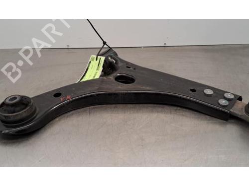 Used Right front suspension arm VOLVO EX40 (536) EV (238 hp) 30810514